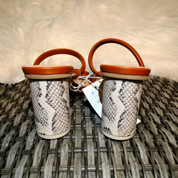 A New Day Snakeskin Cass Thin Strap Heel Brown Size 8 - Picture 3 of 4